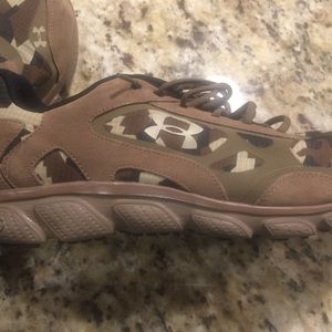 camo tennis shoes